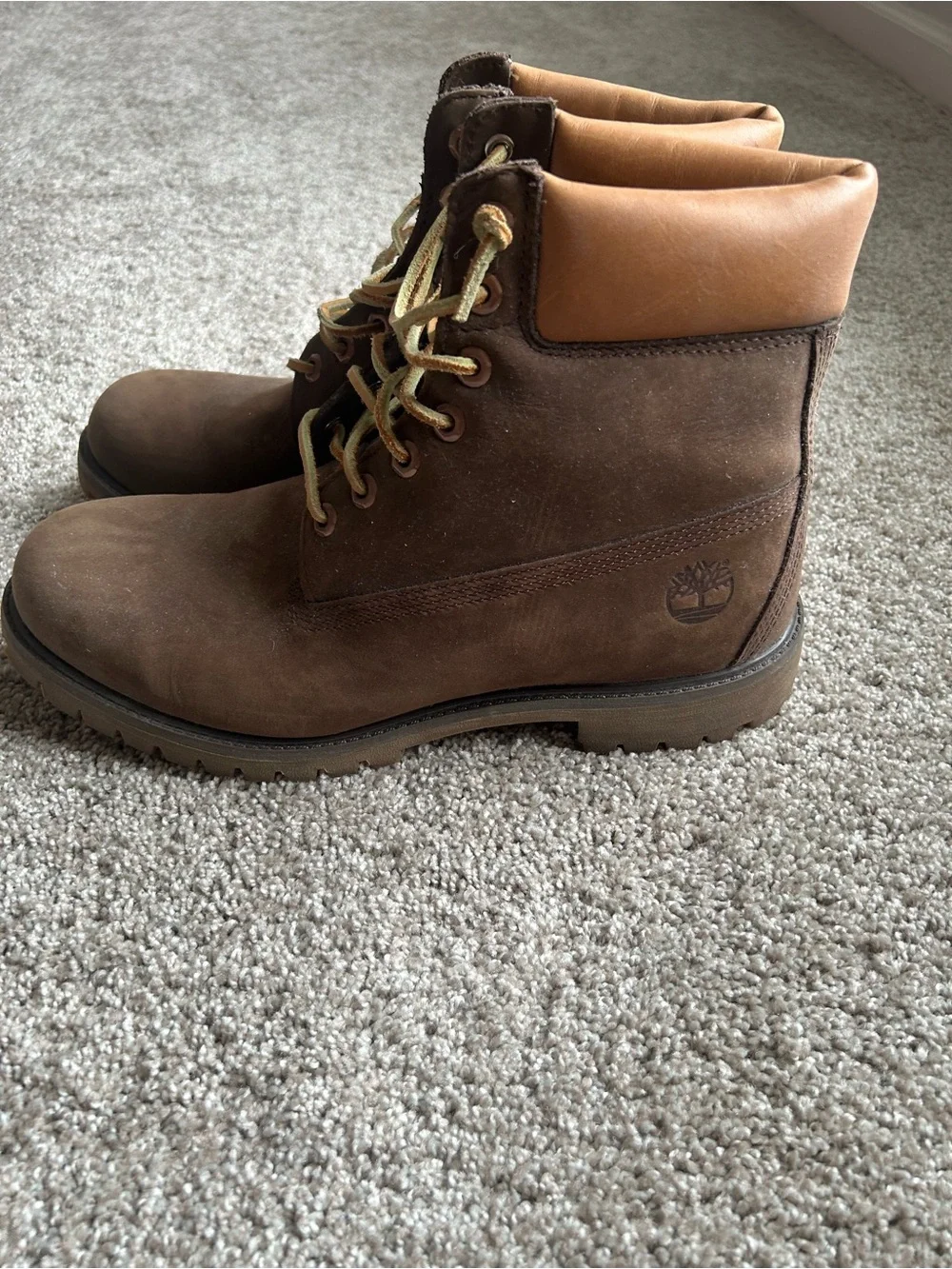 Mens Timberland Classic  A1GDC 4940 Size 11.5
